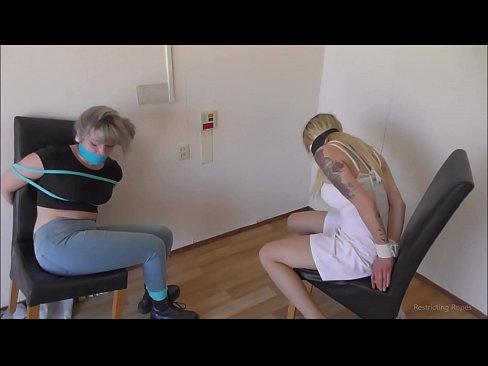 ❤️ Fíkill / bundin og kæfð / stúlka í neyð ❤ Kynlífsmyndband á is.novoporn.ru ﹏